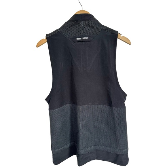 Under Armor New Media Woven Vest 1/4 Zip Kangaroo Pocket Mesh Woven Back Size XS - Picture 12 of 16